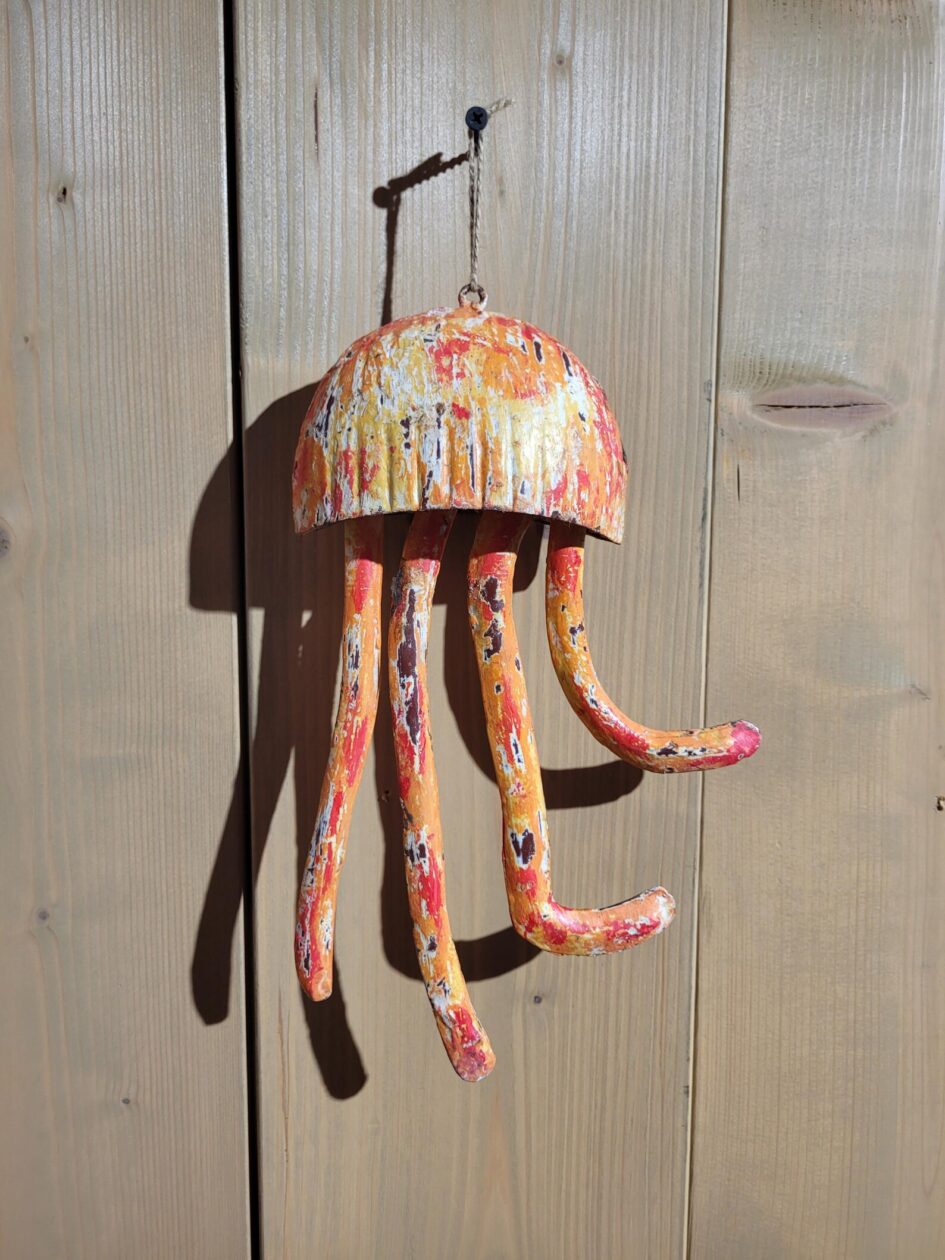 Qualle aus Metall – Maritime Deko im Vintage-Stil - Geschenkidee für Meeresliebhaber