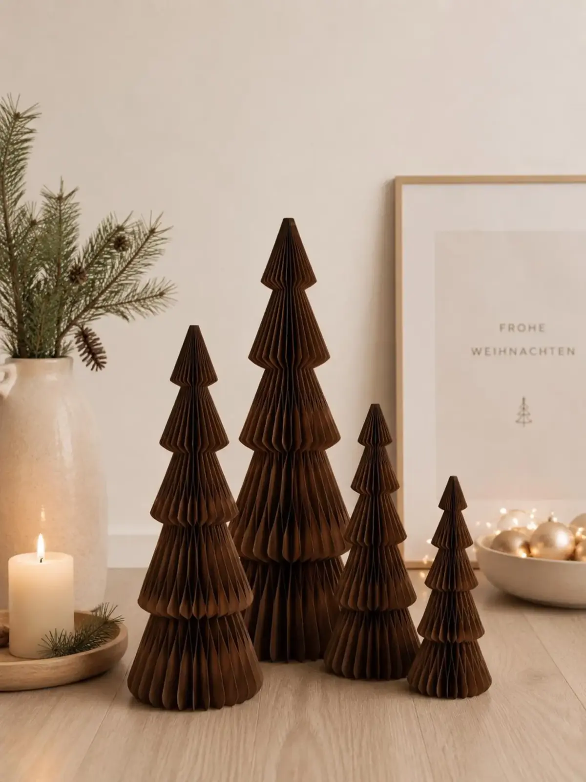 Papier Weihnachtsbaum Braun – Faltbarer Dekobaum mit Magnet, nachhaltige Weihnachtsdeko, 4 Größen