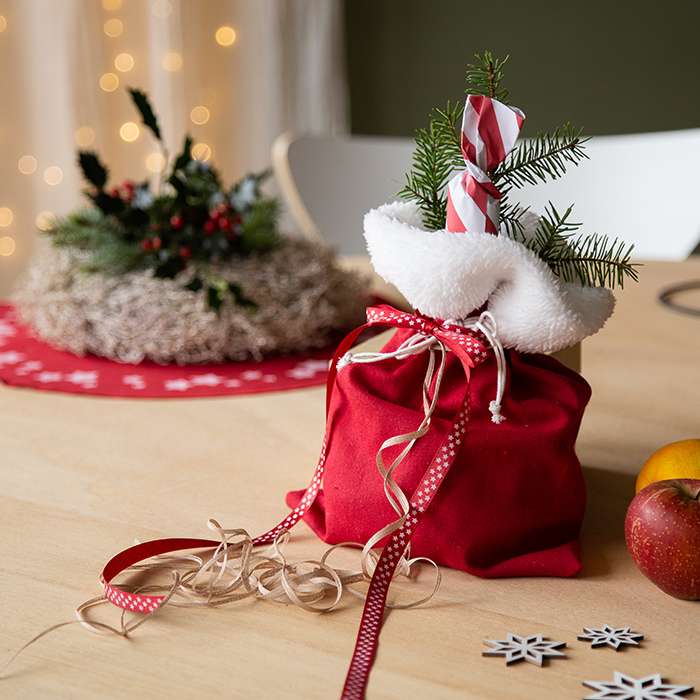 Weihnachtsbeutel Geschenkbeutel Weihnachten, Nikolaus Sack Rot, Weihnachtsbeutel mit Kunstfell – Bild 1
