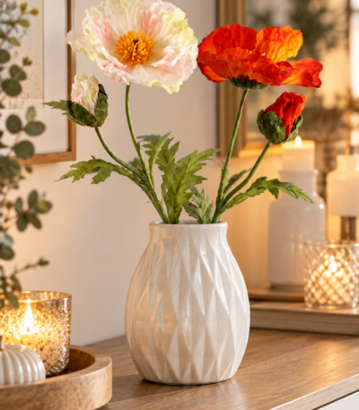 Künstliche Mohnblume 57 cm mit einer Blüte und einer Knospe in Creme für Vasendeko und Tischdekoration.