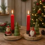 Weihnachtlicher Kerzenhalter aus Holz mit Rentier oder Wichtel – 2 Varianten